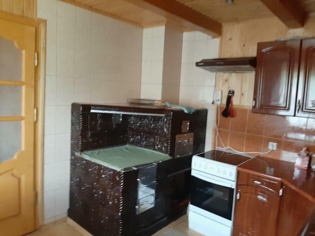 Котедж "Барвінок" Verkhovyna Esterno foto